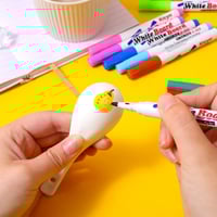 رسوم على الماء بالالوان