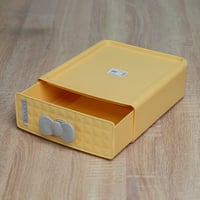 علبة تخزين بلاستيكية