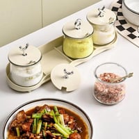 طقم علب متعددة الإستخدامات