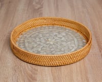 صينية تقديم خزف