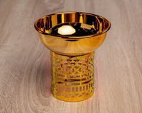 تمرية بقاعدة ذهبية بعدة مقاسات