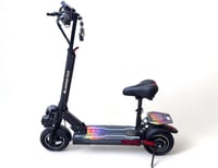 سكوتر الوحش المطوّر ببطارية 48 فولت ومحرك 1000 واط