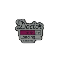 ملصق حديد طبيب تحميل... لإنقاذ الأرواح