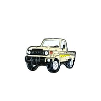 ملصق حديد شاص لون بيج