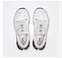 شوز اون ريننق(Cloudflyer 5)