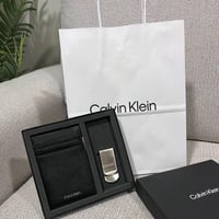 هولدر كالفن كلاين