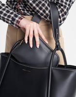 شنطة تشارلز اند كيث/مقاسXL