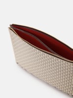 باوتش كارولينا هيريرا