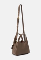 شنطة كوتش لانا/مقاس23