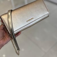 شنطة مايكل كورس/لون ذهبي