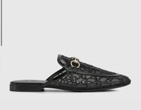 شوز قوتشي gucci