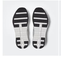 شوز اون ريننق(Cloudtilt)