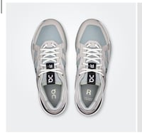 شوز اون ريننق(THE ROGER Clubhouse Pro)