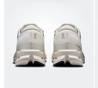 شوز اون ريننق(Cloudsurfer 2)