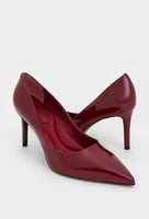 كعب تشارلز اند كيث