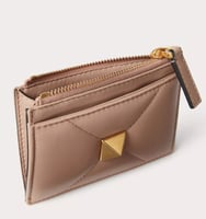 محفظة فالنتينو غارافاني