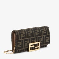 شنطة فندي fendi/كروس بودي