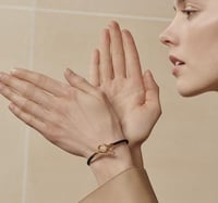 اسوارة ايرمز hermes/اللون اصفر