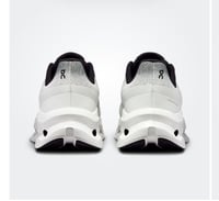 شوز اون ريننق(Cloudtilt)