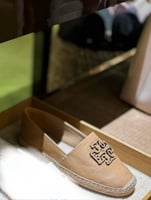 شوز توري بورش