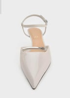 كعب تشارلز اند كيث