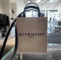 شنطة جيفنشي