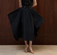 كعب تشارلز اند كيث