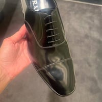 شوز برادا رجالي