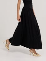 كعب تشارلز اند كيث