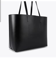 شنطة كيرت جيجر/توت باق