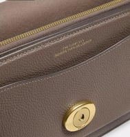 شنطة كوتش تابي /مقاس 26