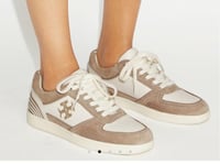 شوز توري بورش