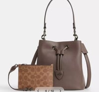 شنطة كوتش/روان بوكيت