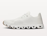 شوز اون ريننق(Cloud 5 Coast)