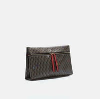 باوتش كارولينا هيريرا