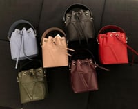 شنطة فالنتينو غارافاني/مقاس ميني