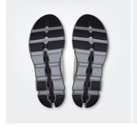 شوز اون ريننق(Cloudswift 4)