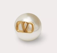 حلق فالنتينو غارافاني