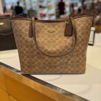 شنطة كوتش/توت باق