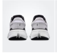 شوز اون ريننق(Cloudrunner 2)