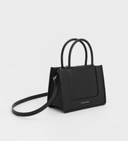 شنطة تشارلز اند كيث/مقاس مديم