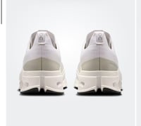 شوز اون ريننق(Cloudsurfer Max)