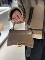 شنطة بالنسياقا/مقاس وسط