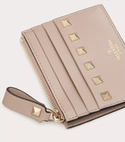 محفظة فالنتينو غارافاني