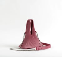 شنطة ريبليت/Hobo Petite Bubblegum