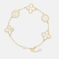 اسوارة كارولينا هيريرا