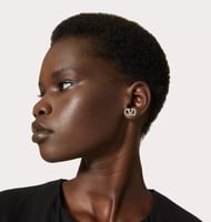 حلق فالنتينو غارافاني