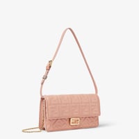 شنطة فندي fendi/باجيت