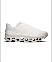 شوز اون ريننق(Cloudmonster Void)