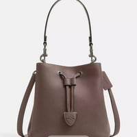 شنطة كوتش/روان بوكيت